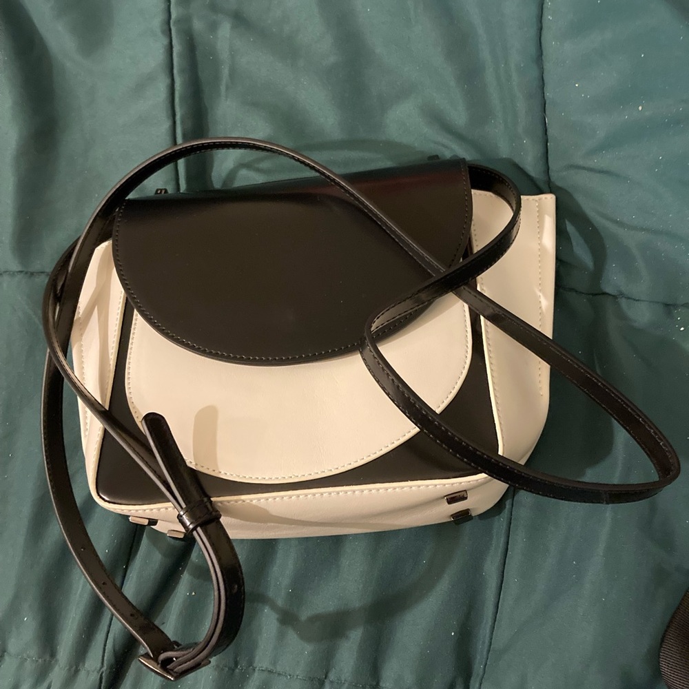 NEW forever elegant black and white Aquatalia designer handbag.